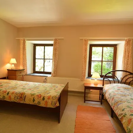 Delightful With Meadow View *
